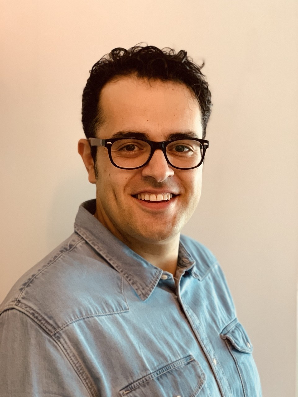 Founder of Vlumis
